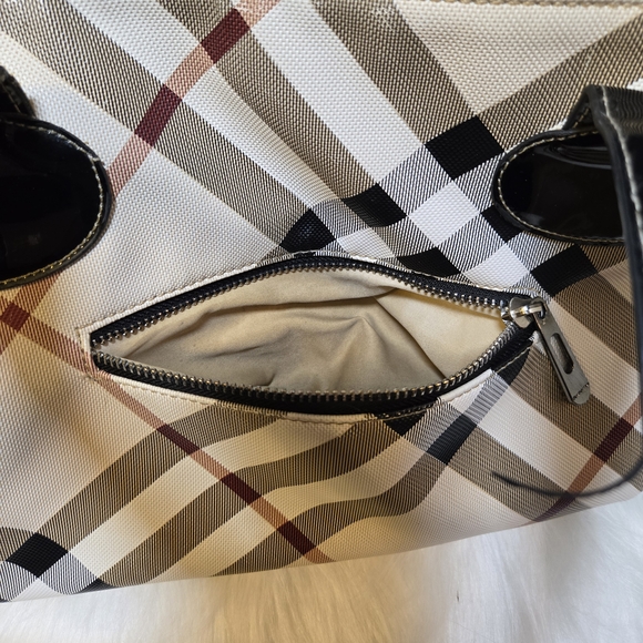 Burberry Nova Check Tote - Authentic Y2K Goals - Cream w Black. Timeless Luxury - Picture 11 of 14